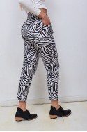 Pantalon Mom fit cebra por mayor para dama directo de fabrica