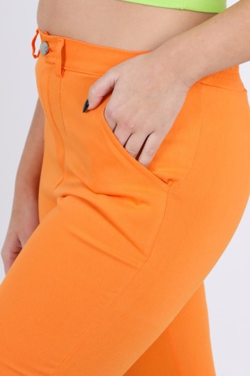 Pantalon tiro alto de bengalina de corte sastrero para mujer