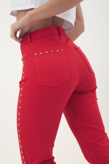 Pantalon mom de gabardina con tachas para mujer | compra en avellaneda