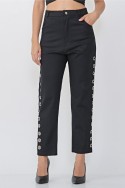 Pantalon mom de gabardina con arandelas laterales Hey! para mujer